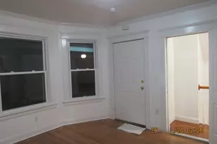 25 Lincoln Ave, Norwalk, CT 06854 - Photo 8