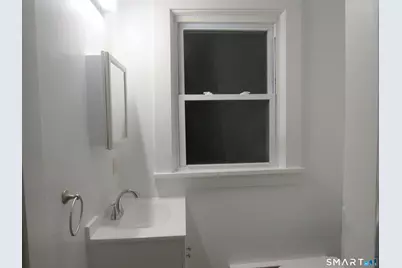 25 Lincoln Avenue, Norwalk, CT 06854 - Photo 6