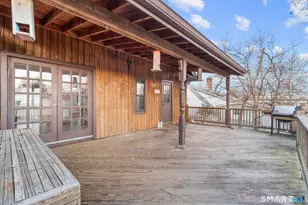 33 Douglas Ave, Stamford, CT 06906 - Photo 26