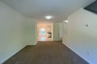 20 Orchard St, Brookfield, CT 06804 - Photo 8