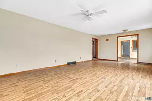 9 Greenview Rd, Danbury, CT 06811 - Photo 6