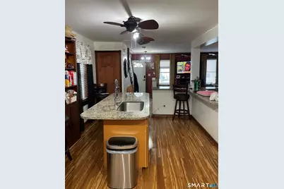 102 Carroll Avenue, Bridgeport, CT 06607 - Photo 10