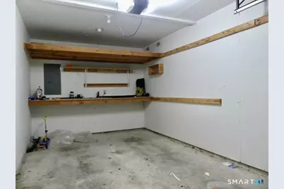 8 Oakwood Avenue #APT D6, Norwalk, CT 06850 - Photo 32