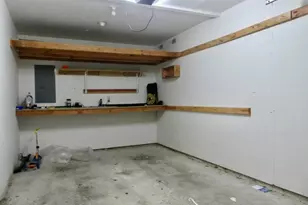 8 Oakwood Ave, Norwalk, CT 06850 - Photo 32