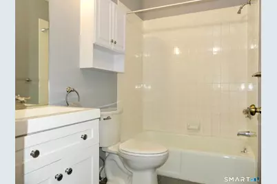 8 Oakwood Avenue #APT D6, Norwalk, CT 06850 - Photo 30