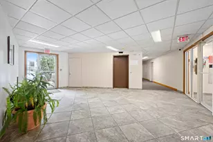 421 Tolland St, East Hartford, CT 06108 - Photo 16