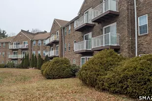 421 Tolland St, East Hartford, CT 06108 - Photo 22