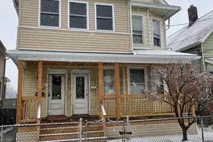 98 Carroll Ave, Bridgeport, CT 06608 - Photo 2