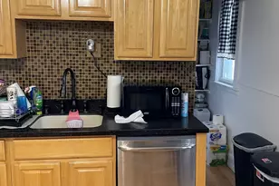 98 Carroll Ave, Bridgeport, CT 06608 - Photo 24