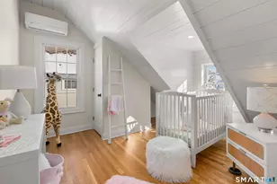 98 Cambridge St, Fairfield, CT 06824 - Photo 32