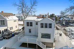 98 Cambridge St, Fairfield, CT 06824 - Photo 4