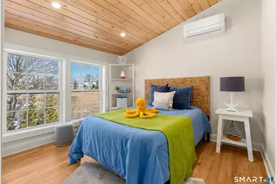 98 Cambridge Street, Fairfield, CT 06824 - Photo 30