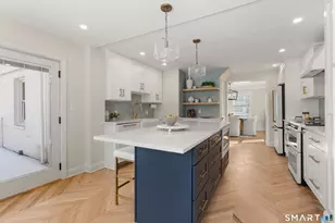 98 Cambridge St, Fairfield, CT 06824 - Photo 16