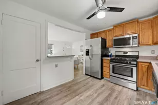 55 Valley Rd, Hamden, CT 06514 - Photo 10
