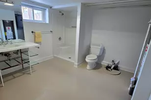 148 Catherine St, Fairfield, CT 06824 - Photo 16