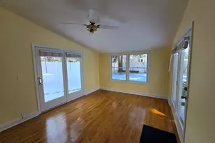 148 Catherine St, Fairfield, CT 06824 - Photo 8