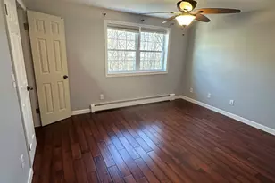 1693 Litchfield Turnpike, Woodbridge, CT 06525 - Photo 12