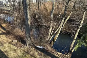 1693 Litchfield Turnpike, Woodbridge, CT 06525 - Photo 24