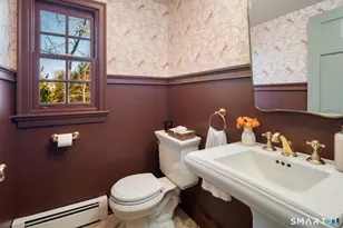 18 Cloverly Cir, Norwalk, CT 06855 - Photo 20