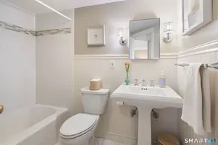 18 Cloverly Cir, Norwalk, CT 06855 - Photo 34