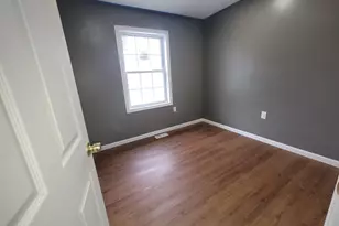 1050 Jarvis St, Cheshire, CT 06410 - Photo 10