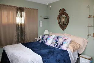 34 Woodrow Ave, Norwich, CT 06360 - Photo 8