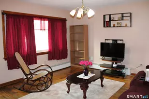 34 Woodrow Ave, Norwich, CT 06360 - Photo 2