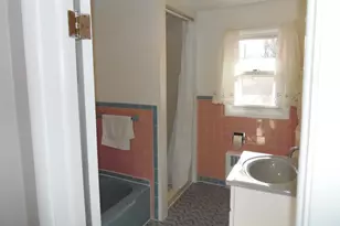 139 Forest St, East Hartford, CT 06118 - Photo 24