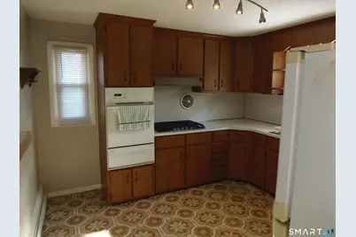 139 Forest Street, East Hartford, CT 06118 - Photo 12