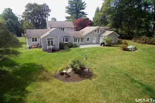 9 Dowling Dr, Ridgefield, CT 06877 - Photo 2