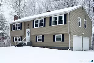 238 Willowcrest Dr, Windsor, CT 06095 - Photo 2