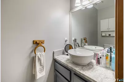 91 Ford Street, Ansonia, CT 06401 - Photo 20