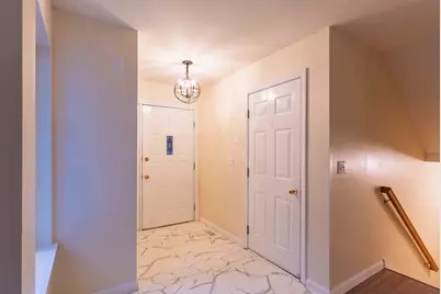 208 Castlewood Drive #208, Bloomfield, CT 06002 - Photo 6