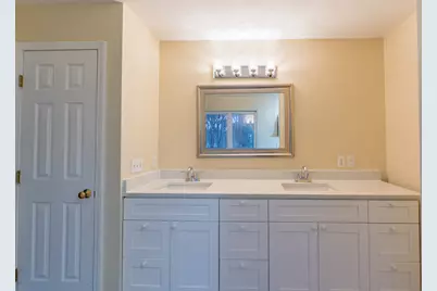 208 Castlewood Drive #208, Bloomfield, CT 06002 - Photo 20