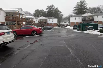 15 Cherry Hill Drive #2A, Bridgeport, CT 06606 - Photo 4