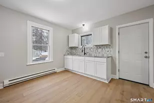 179 Rhode Island Ave, Waterbury, CT 06704 - Photo 10