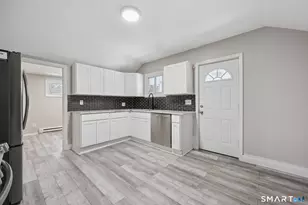 179 Rhode Island Ave, Waterbury, CT 06704 - Photo 8