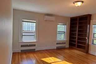 65 Spring Garden St, Hamden, CT 06517 - Photo 14