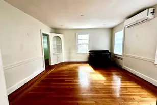 65 Spring Garden St, Hamden, CT 06517 - Photo 10