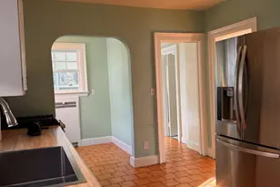 65 Spring Garden St, Hamden, CT 06517 - Photo 4