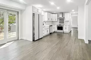 21 Field Rock Rd, Monroe, CT 06468 - Photo 8