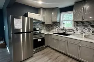 76 Columbus Ave, Meriden, CT 06451 - Photo 8