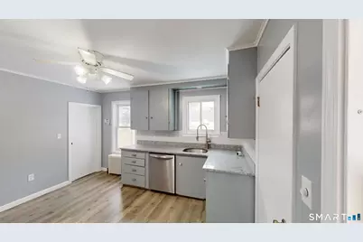 55 Mechanics Street, Putnam, CT 06260 - Photo 14