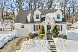 58 Kenmore Ave, Waterbury, CT 06708 - Photo 1