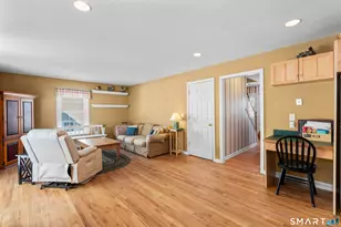 58 Kenmore Ave, Waterbury, CT 06708 - Photo 12