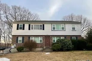 20 Garland St, Waterbury, CT 06704 - Photo 2