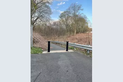 35 Mountain Village Road #16, Waterbury, CT 06706 - Photo 26