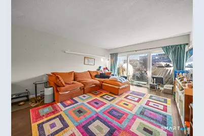 799 Prospect Avenue #APT C6, West Hartford, CT 06105 - Photo 8