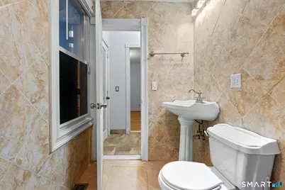 242 Prospect Street, Ansonia, CT 06401 - Photo 28