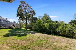 675 Townsend Ave, New Haven, CT 06512 - Photo 28